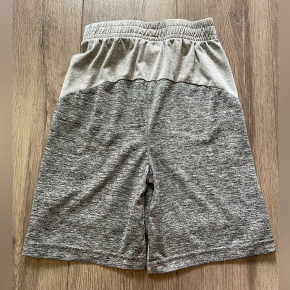 3 pr boys athletic shorts size 4-5 - Picture 7 of 9